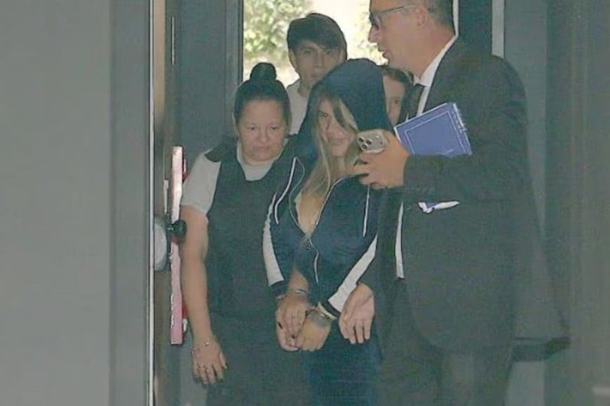 Morena Rial rompió el silencio detenida y ya cumple arresto domiciliario