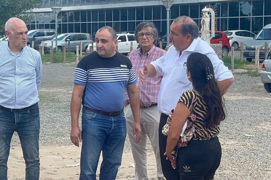 El intendente recorrió las obras realizadas en el entorno del Hospital Iturraspe.