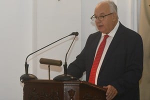 “No  es buena  la  judicialización  excesiva  ni tampoco es bueno que los jueces, sin renunciar a nuestra función de poner límites, vayamos más allá”, advirtió Gutiérrez.