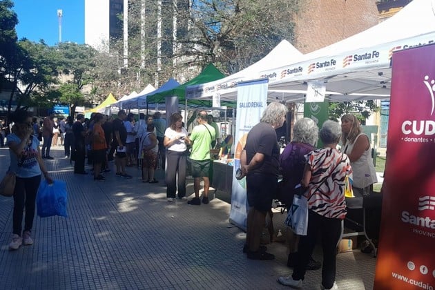 La jornada se realiza hasta las 12.30 en la Plaza del Soldado.