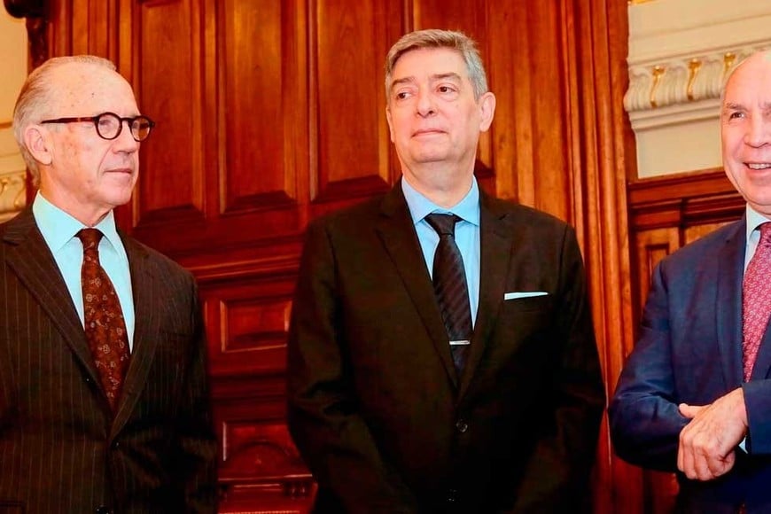 Los ministros de la Corte.