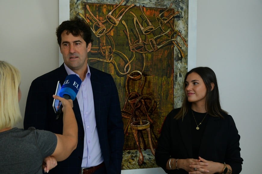 Luciano Estrada, director ejecutivo de Alicana, junto a Giovanna Ferrer, directora académica de la institución. Foto: Flavio Raina