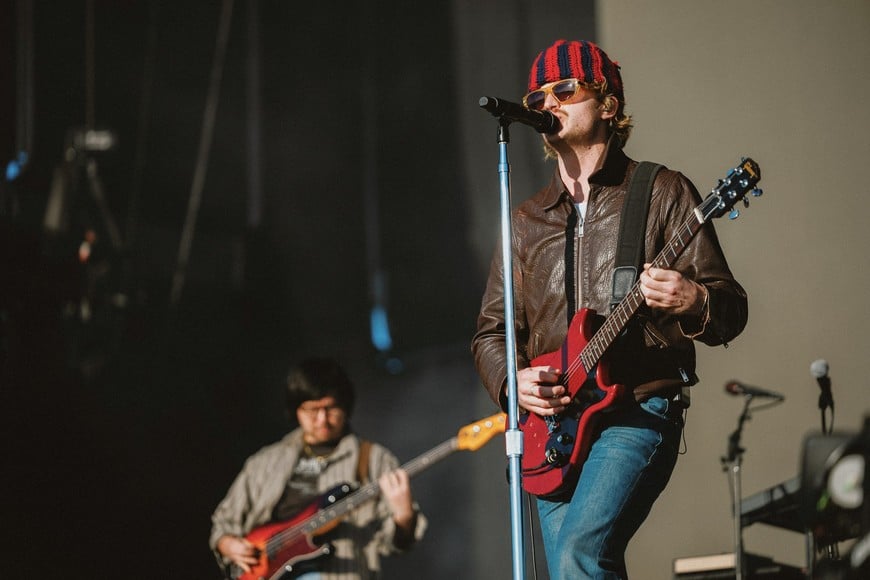 Djo por Gonzálo López.