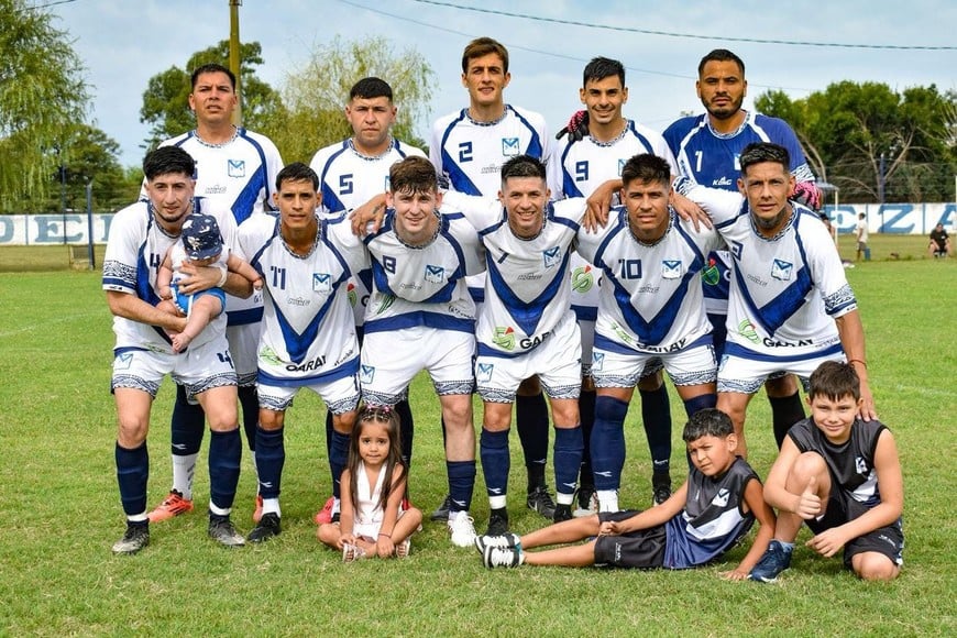Deportivo Nobleza. El equipo de Donetti no pudo con Nacional. Gentileza: Daiara Arnold.