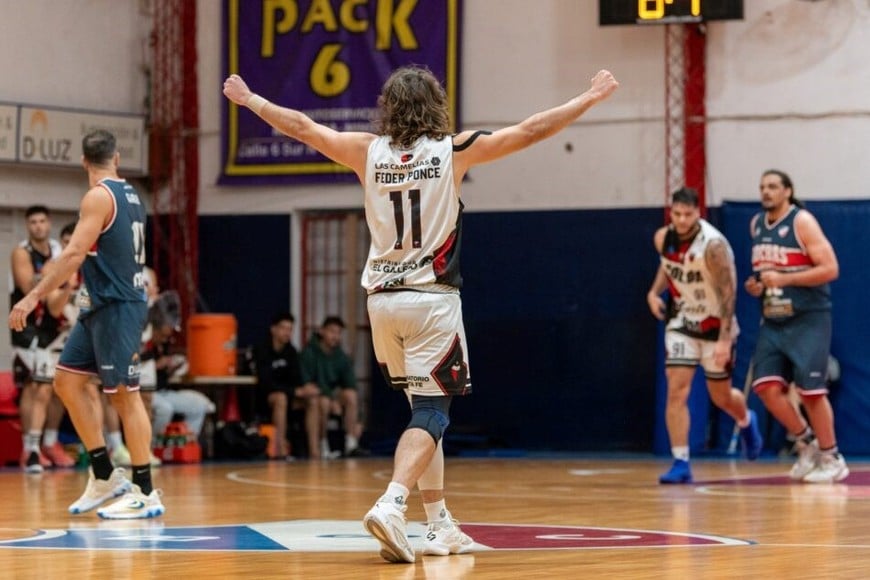 Feder Ponce aportó 19 puntos para el triunfo de Colón. Foto: LNB.