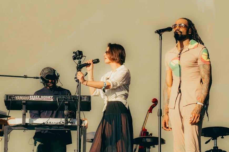 Blood Orange Devonté Hynes Eva Tolkin e Ian Isiah. Foto: Gentileza Andie Borie.