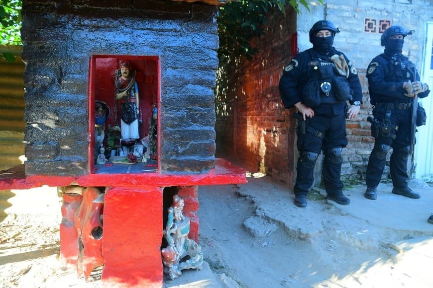 Coronel Dorrego allanamientos. Foto: Flavio Raina.