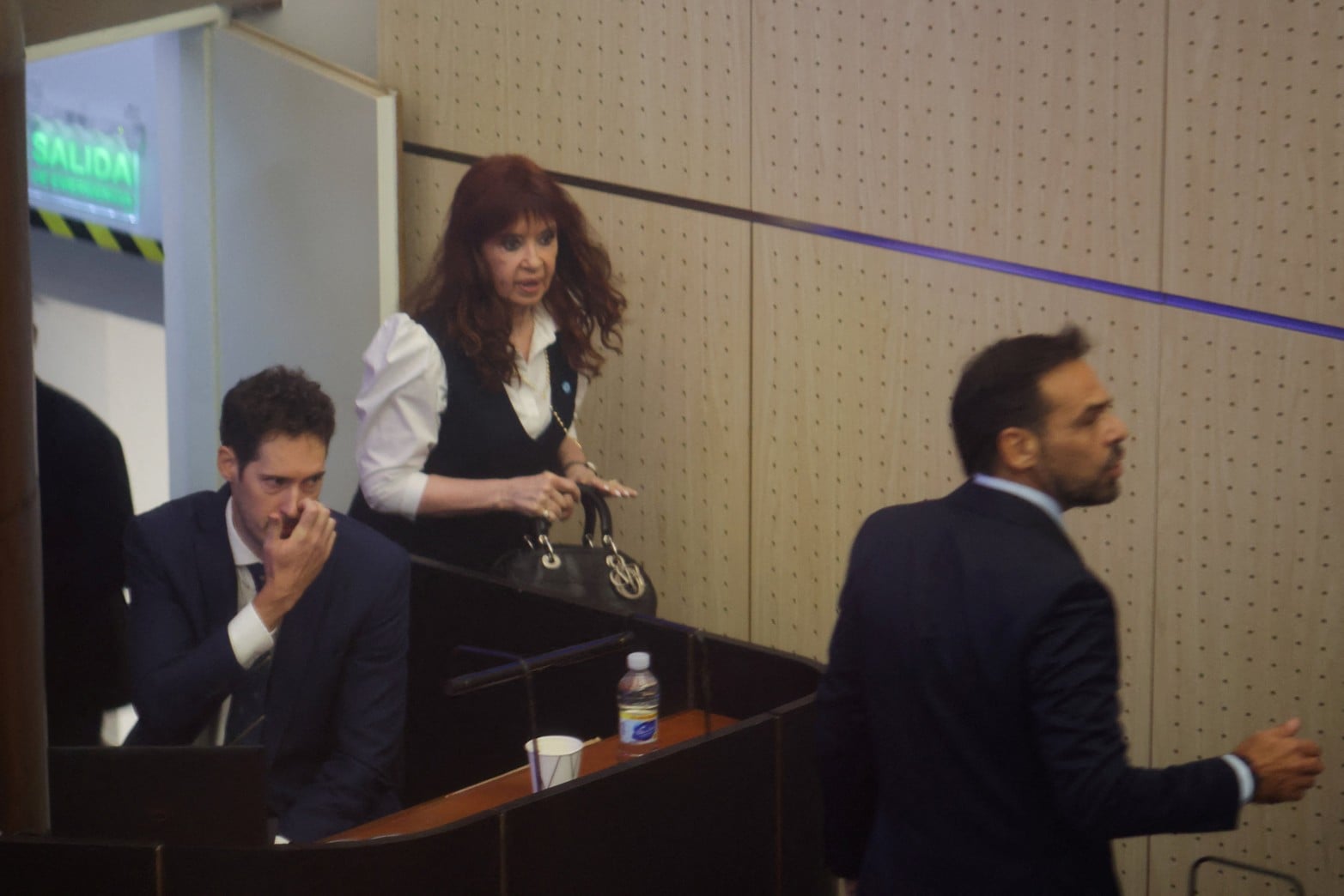 Así ingresaba a la Sala del TOF 7