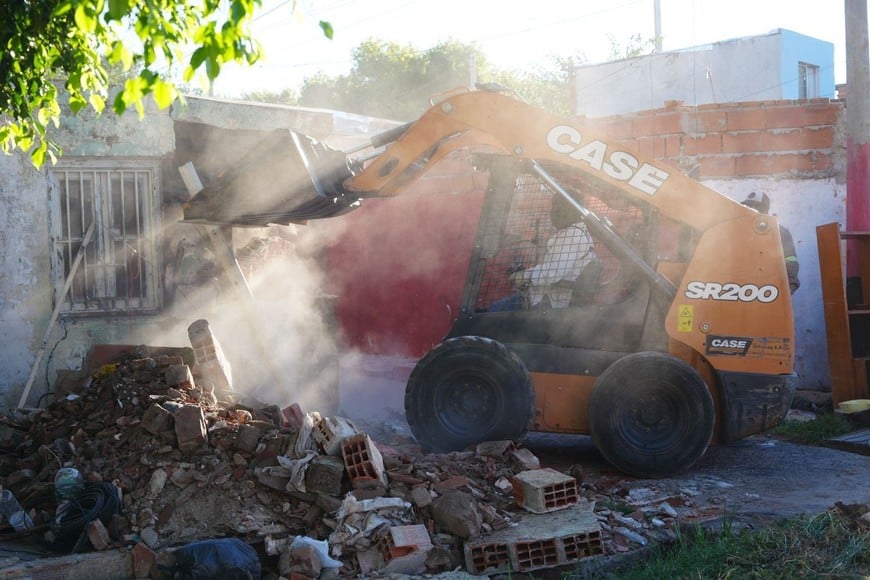 En el procedimiento se secuestraron drogas, dinero en efectivo y armas.