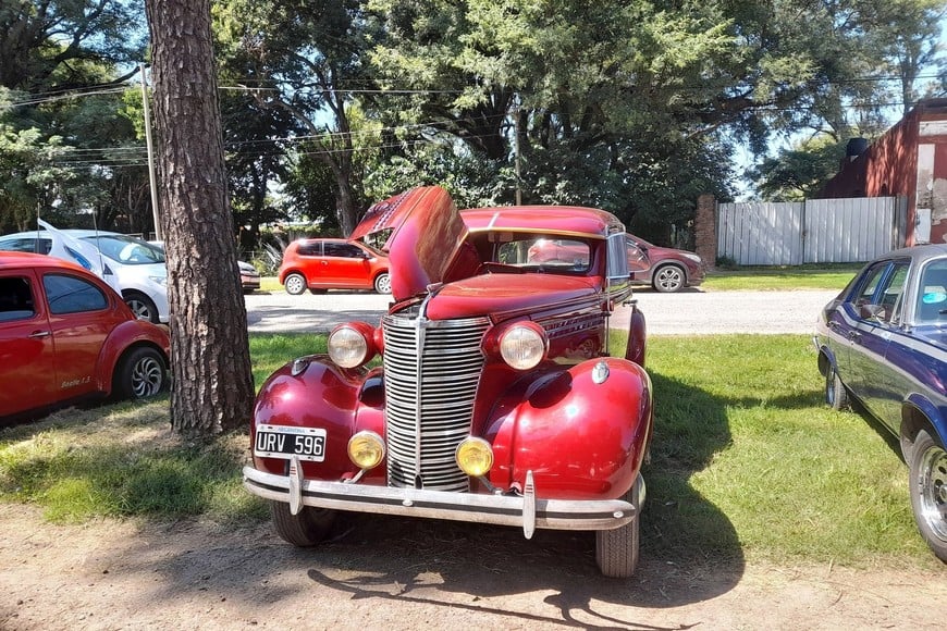 Entre clásicos y hot rod, Nuevo Torino vivió una fiesta sobre ruedas