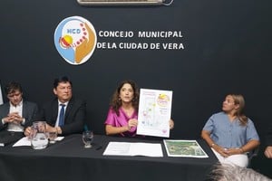 Mitre leyó su discurso inaugural de un nuevo período de sesiones del Concejo Municipal