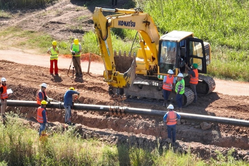 Los trabajos conectarán Monte Vera con Santa Fe y llevará gas a 20.000 hogares. Crédito: Fernando Nicola.