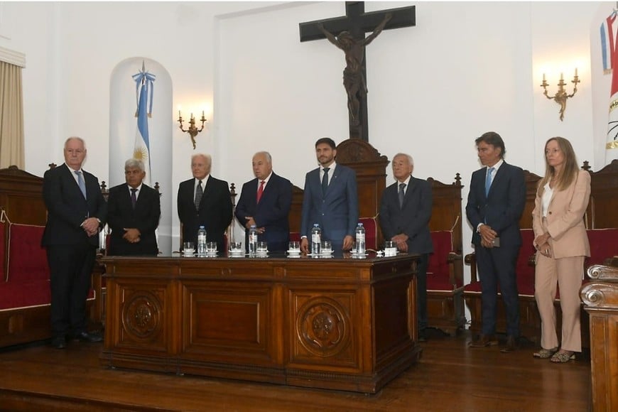 corte suprema de justicia de santa fe carolina NIKLISON