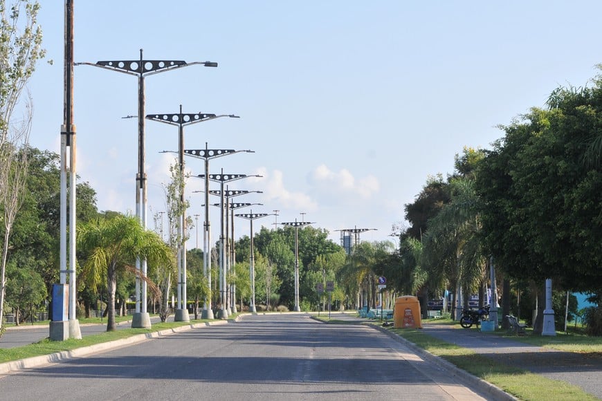 Costanera vacía.  Foto: Eduardo Edmundo Seval