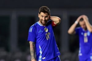 Lionel Messi durante su amistoso ante Puerto Rico. Crédito: Sam Navarro-Imagn Images