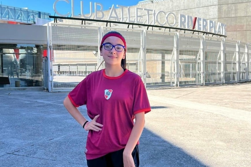 De Villa Minetti a River Plate: Joaquina, una joven promesa del fútbol y su sacrificio en el norte santafesino.