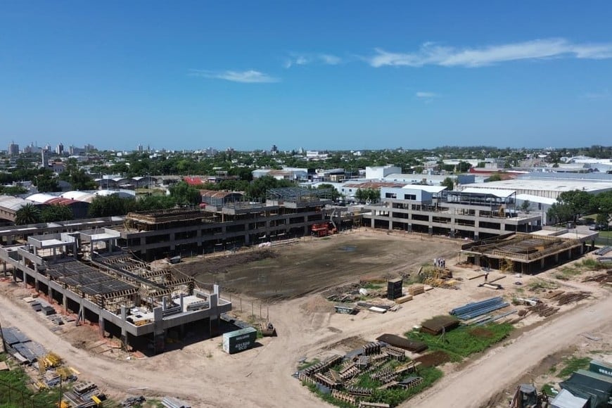 Las obras en marcha son la construcción del velódromo, el microestadio, las pistas de skate y BMX, y la Villa Suramericana.