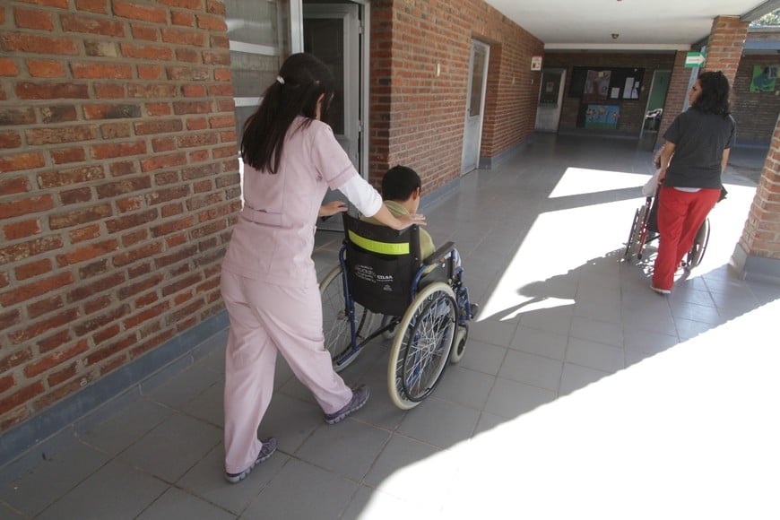 Un Mundo Especial cesó sus actividades para 70 chicos y adolescentes hasta el 27 de marzo, a la espera de poder hacer frente al pago de haberes a su personal. Foto: Di Salvatore (Archivo)