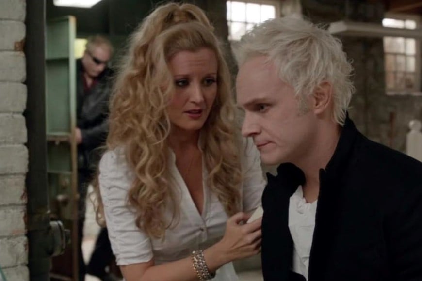 Conmoción por la muerte de Carrie Anne Fleming, actriz de Supernatural.