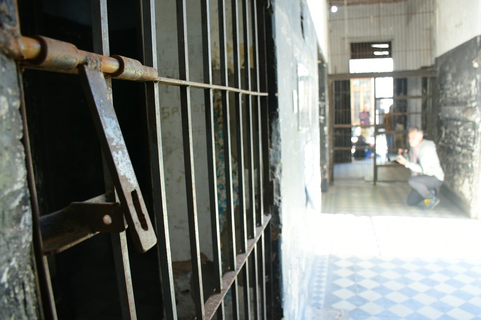 En un lugar que fue silencio, hoy hubo memoria. A 50 años, Santa Fe volvió a decir Nunca Más.