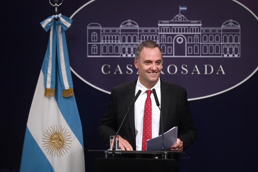 Manuel Adorni este miércoles en conferencia. Crédito: Presidencia