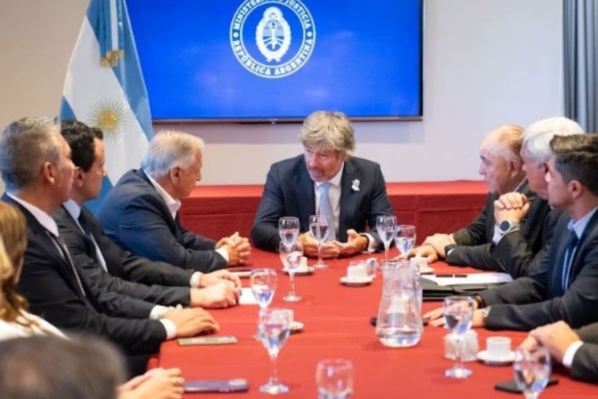 Mahiques presidió el encuentro en Ciudad Autónoma de Buenos Aires. Foto: MPA