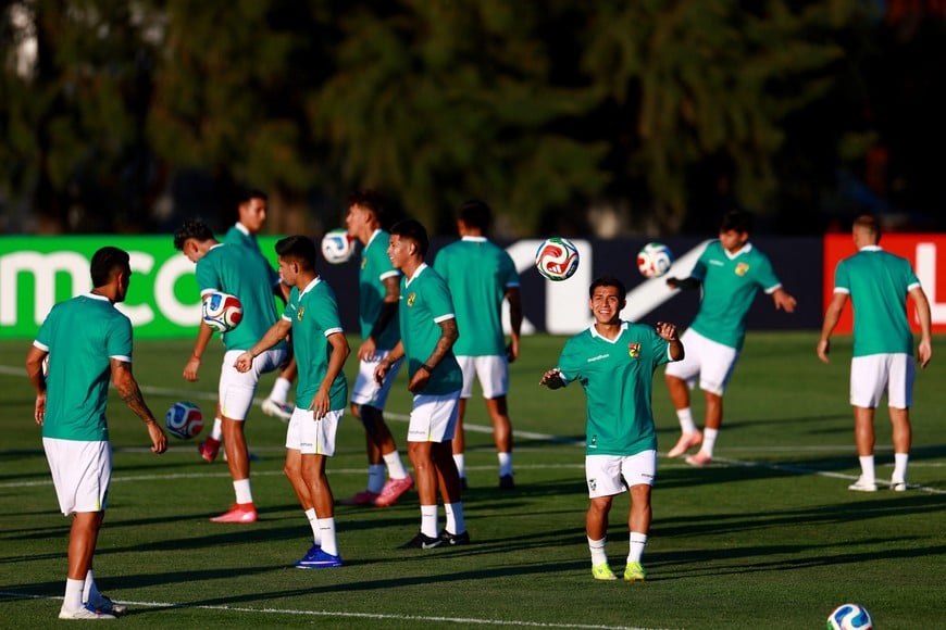 Soccer Football - FIFA World Cup - Inter-Confederation Playoffs - Bolivia Training - Centro Deportivo Borregos, Monterrey, Mexico - March 25, 2026
Bolivia's Guilmar Centella during training REUTERS/Raquel Cunha