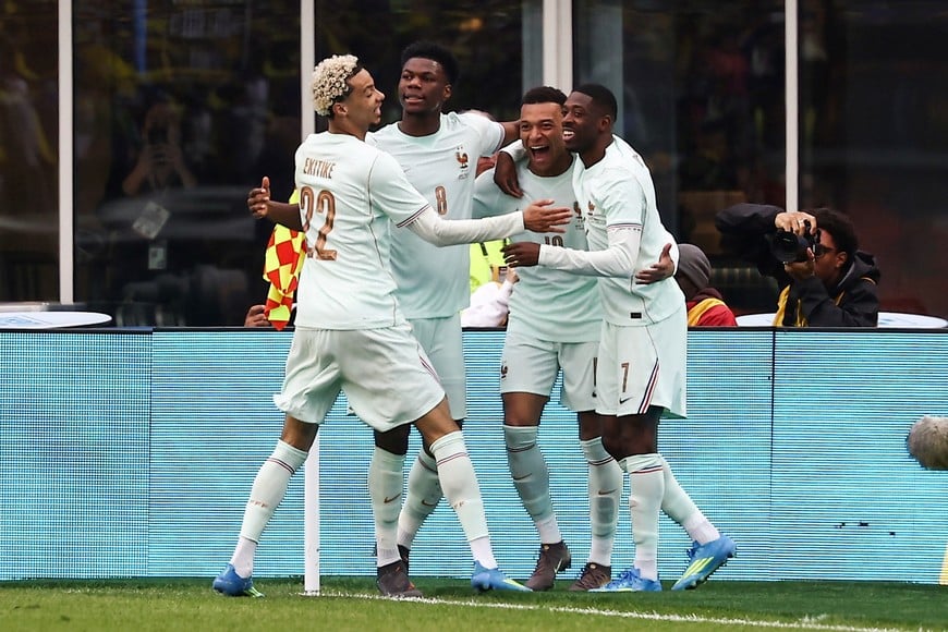 Mar 26, 2026; Foxborough, Massachusetts, USA; France forward Kylian Mbappe (10) (second from right) celebrates his goal against Brazil during the first half at Gillette Stadium. Mandatory Credit: Winslow Townson-Imagn Images