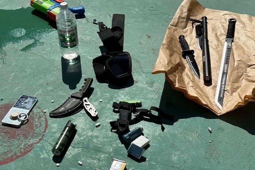 El agresor tenía "elementos cortopunzantes" y gas pimienta.