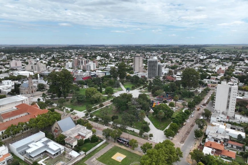 Plaza San Martín de Venado Tuerto | VISTA AÉREA. Foto: Fernando Nicola
