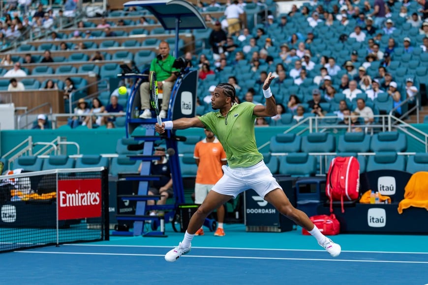 Mar 27, 2026; Miami Gardens, FL, USA;   Arthur Fils of France hits a backhand against Jiri Lehecka of the Czech Republic in the semi-finals of the men’s singles at the Miami Open at the Hard Rock Stadium. Mandatory Credit: Mike Frey-Imagn Images