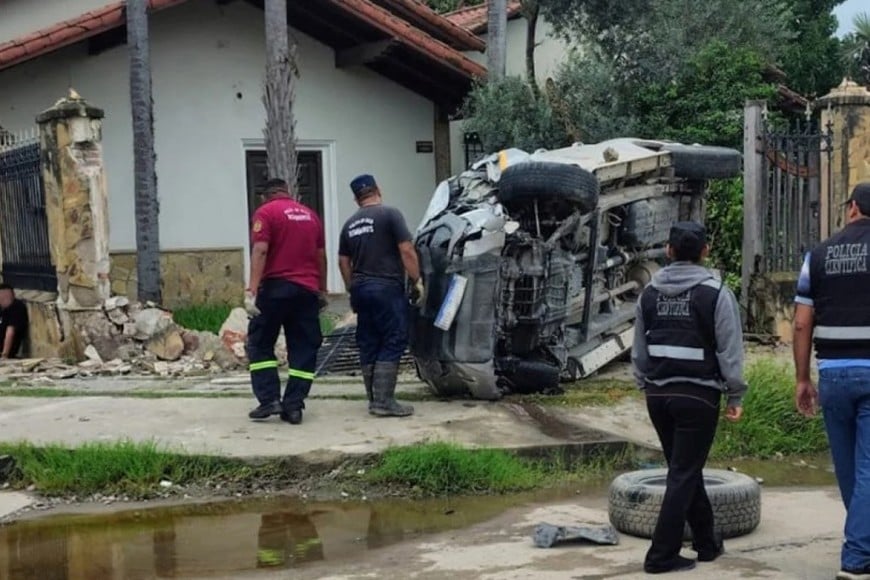 Doble choque y persecución en Salta.