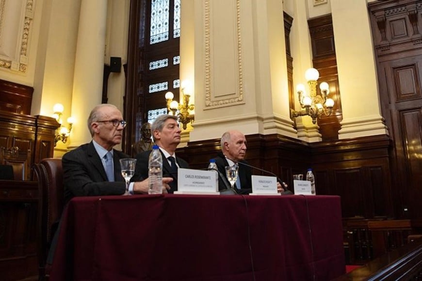 Los ministros de la Corte Suprema de Justicia de la Nación Carlos Rosenkrantz, Ricardo Lorenzetti y Horacio Rosatti. Crédito: CSJN