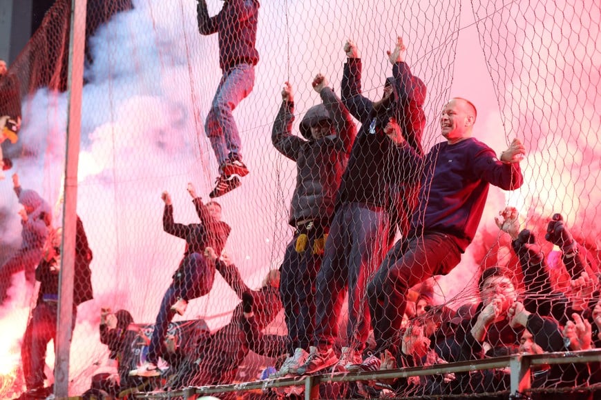 Soccer Football - FIFA World Cup - UEFA Qualifiers - Finals - Bosnia and Herzegovina v Italy - Bilino Polje Stadium, Zenica, Bosnia and Herzegovina - March 31, 2026
Bosnia and Herzegovina fans celebrate qualifying for the FIFA World Cup REUTERS/Amel Emric