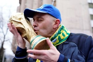 El viejo continente define hoy a sus últimos cuatro representantes para la Copa del Mundo de Estados Unidos, México y Canadá. Credito: REUTERS/Matteo Ciambelli
