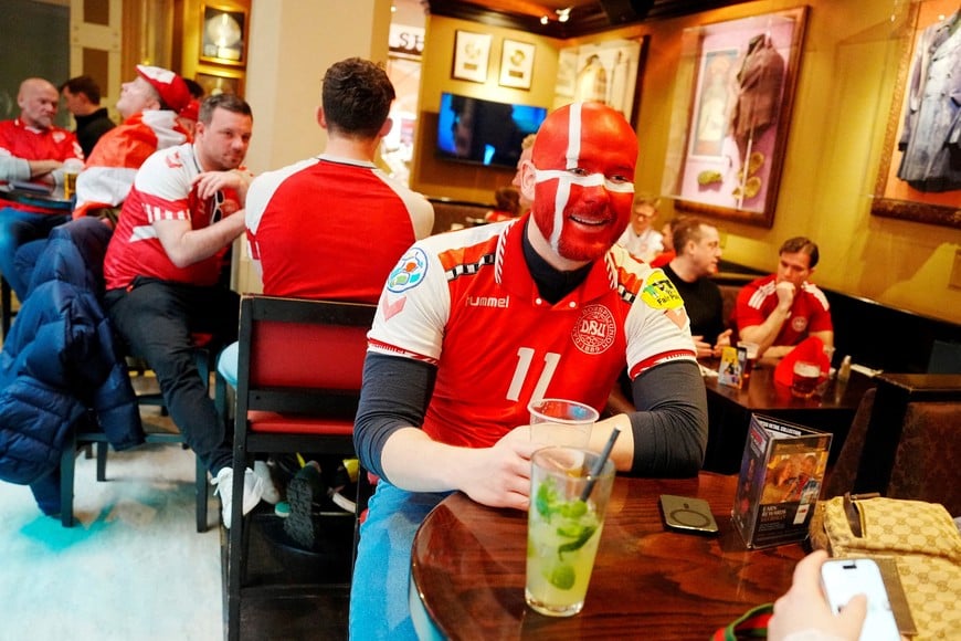 Danish football fans before World Cup qualification match between Czech Republic and Denmark, in Prague, Czech Republic March 31, 2026. Ritzau Scanpix/Liselotte Sabroe via REUTERS ATTENTION EDITORS - THIS IMAGE WAS PROVIDED BY A THIRD PARTY. DENMARK OUT. NO COMMERCIAL OR EDITORIAL SALES IN DENMARK. REFILE - CORRECTING COUNTRY NAME FROM "DENMARK" TO "CZECH REPUBLIC".