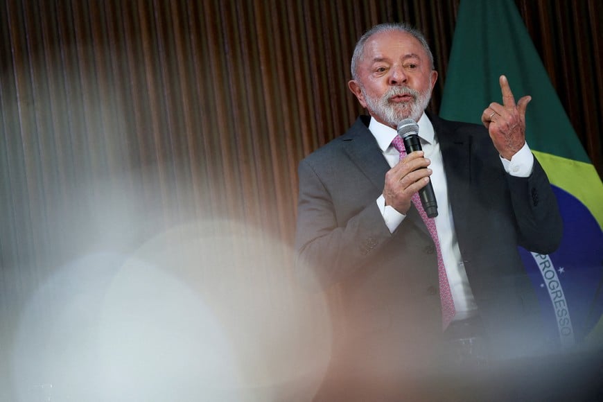 Brazil's President Luiz Inacio Lula da Silva speaks during a ministerial meeting at the Planalto Palace in Brasilia, Brazil, March 31, 2026. REUTERS/Adriano Machado