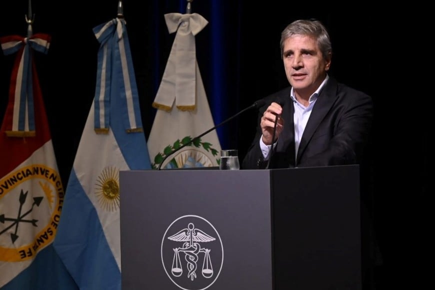 Luis Caputo este miércoles. Crédito: Bolsa de Comercio