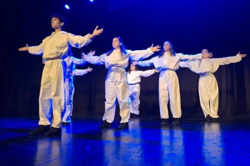 acto malvinas venado tuerto