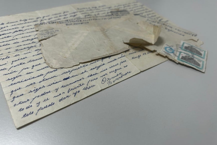 Cartas que unieron corazones durante Malvinas.