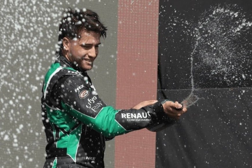 Podio de Ignacio Faín en la 3° fecha del TC en Neuquén el pasado domingo 29 de marzo. Foto: Gentileza UCSF.