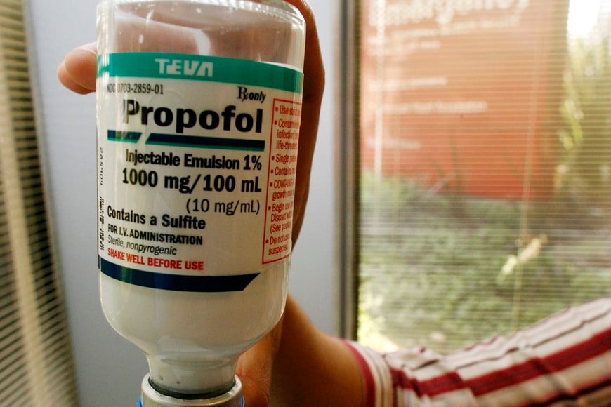 Sustancia anestésica como el “propofol”. Foto: Reuters.
