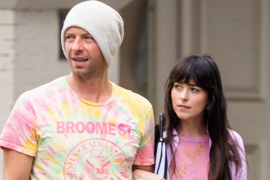 Chris Martin y dakota johnson