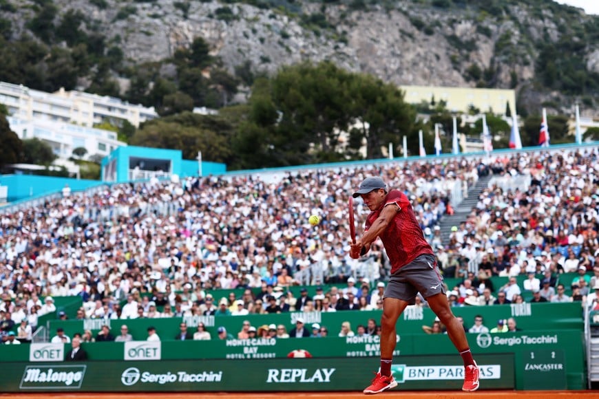 Tennis - ATP Masters 1000 - Monte Carlo Masters - Monte Carlo Country Club, Roquebrune-Cap-Martin, France - April 6, 2026
Argentina's Sebastian Baez in action during his round of 64 match against Switzerland's Stanislas Wawrinka REUTERS/Manon Cruz