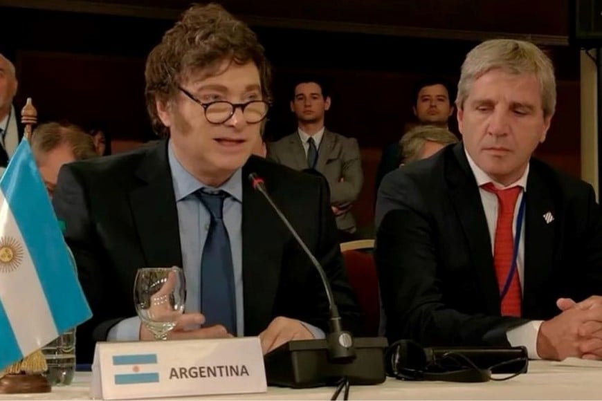 El decreto fue firmado por Milei y Caputo