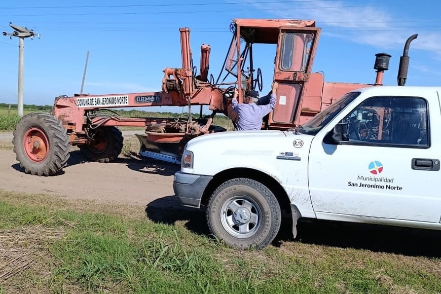 Fuerte trabajo en la red vial rural de San Jerónimo Norte en el mes de marzo.