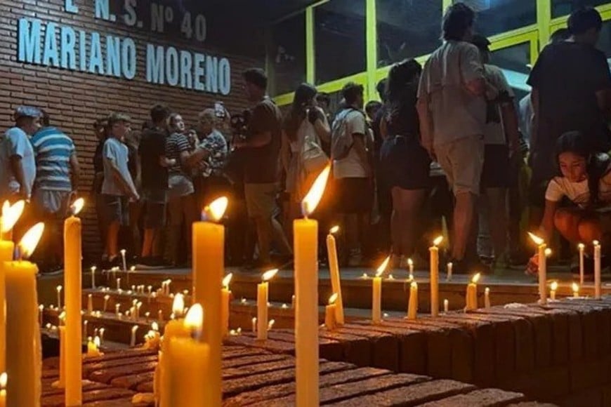 El país se encuentra sacudido, perplejo y conmocionado por lo ocurrido en San Cristóbal. Un desenlace fatal que debe ser analizado y abordado especialmente por los adultos.