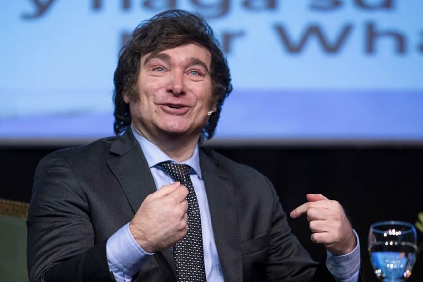 El presidente Javier Milei con poco margen para la sonrisa. El líder libertario lleva varias semanas con serios sobresaltos y desajustes, mientras la oposición no ha perdido oportunidad para endurecer sus críticas.