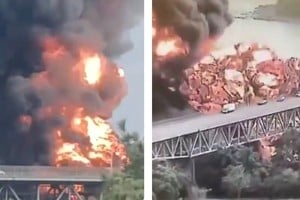 Enorme explosión cerca del Puente de las Américas en Ciudad de Panamá.