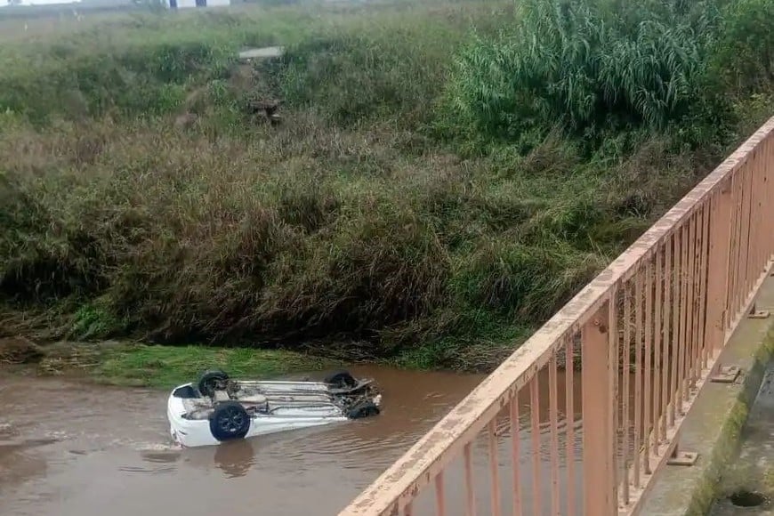 El auto en el que viajaba el joven Agustín Mancini.